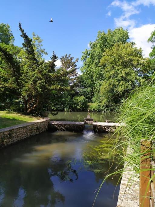 Bed and Breakfast L'Echappee Belle Chartres Exterior foto